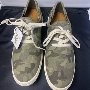 Sun + Stone Kiva Green‎ Camo Sneakers Men’s Size 10 New in Box